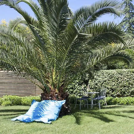 Bed and breakfast Nature Colors 4*